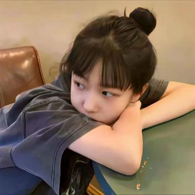 玛丽莲有深黑之眸