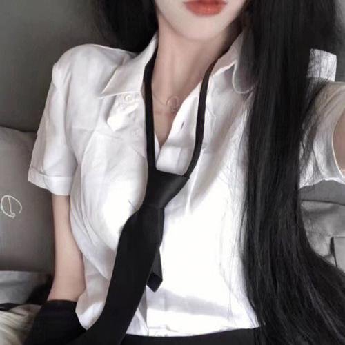 一千个小丑